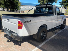 Load image into Gallery viewer, Pik-Up Rear Bumper towbar – Square Step +LED Lights