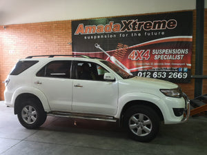 Fortuner 50mm Suspension Kit with rear Air-Helpers